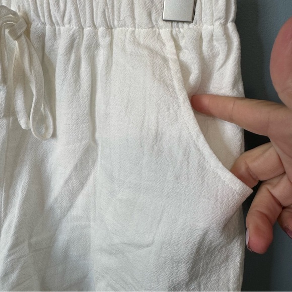 🔹5/$25🔹 SHEIN White Cotton Tie Waist Lined Shorts. High Rise. Size Small or 4 - Picture 5 of 13